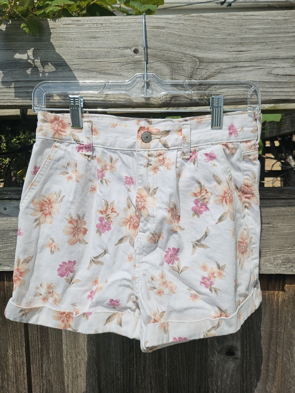 American Eagle Outfitters Floral White & Pastel High‑Waisted Jean Shorts